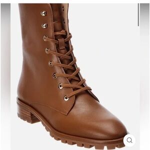 Stuart Weitzman Brown Lace-Up Leather Boots
Lightly Worn in Excellent condition